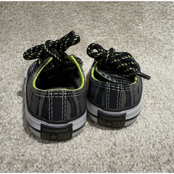 Converse‎ Baby Toddler Size 3 Black , Gray And Lime Sneakers - Picture 2 of 5